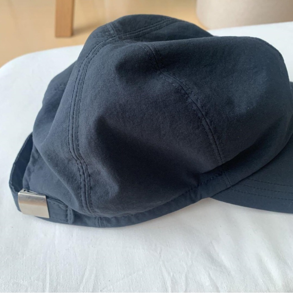 Stylish Black Cap - image 3